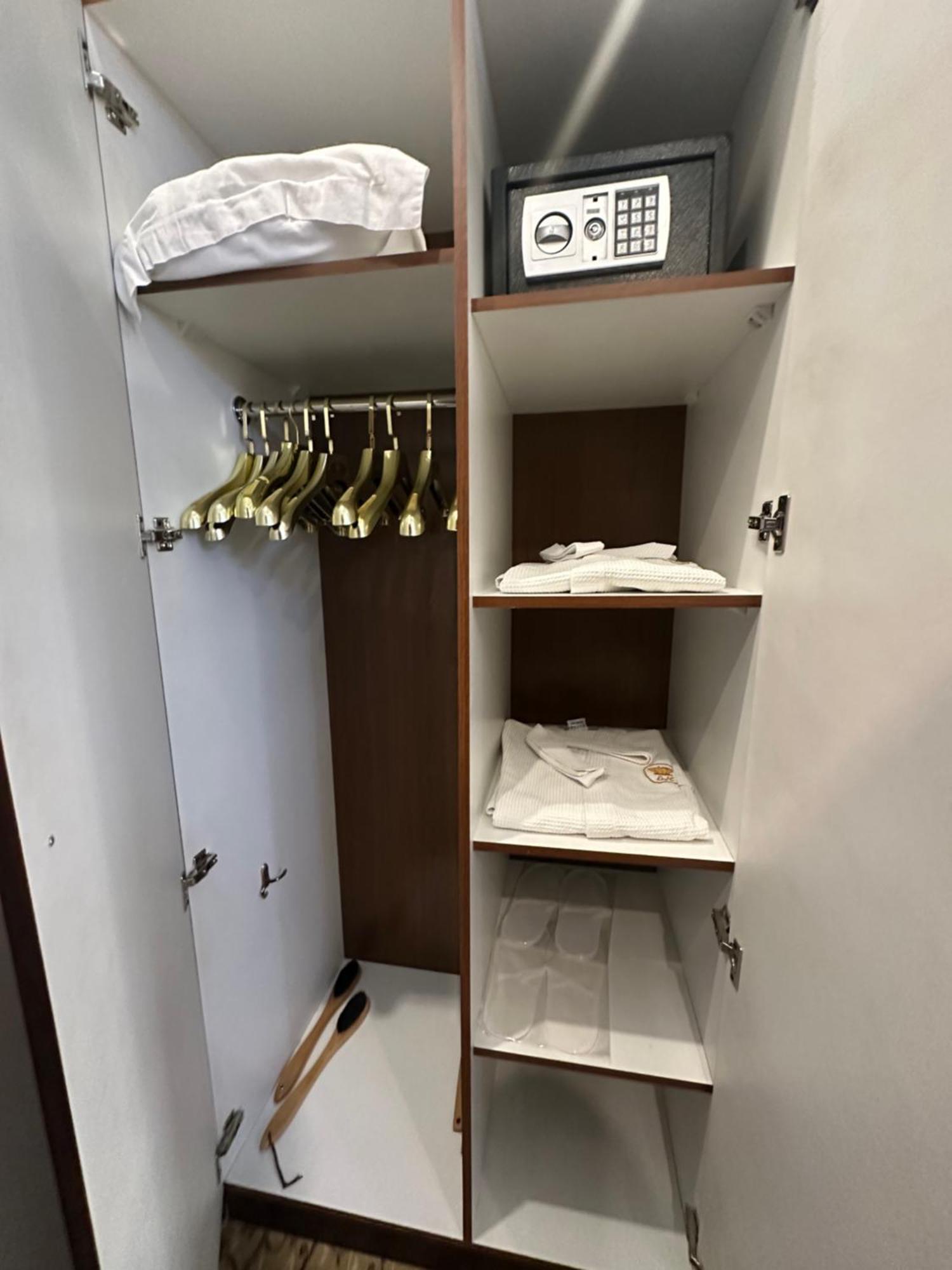 סמרקנד Emirhan Hotel מראה חיצוני תמונה