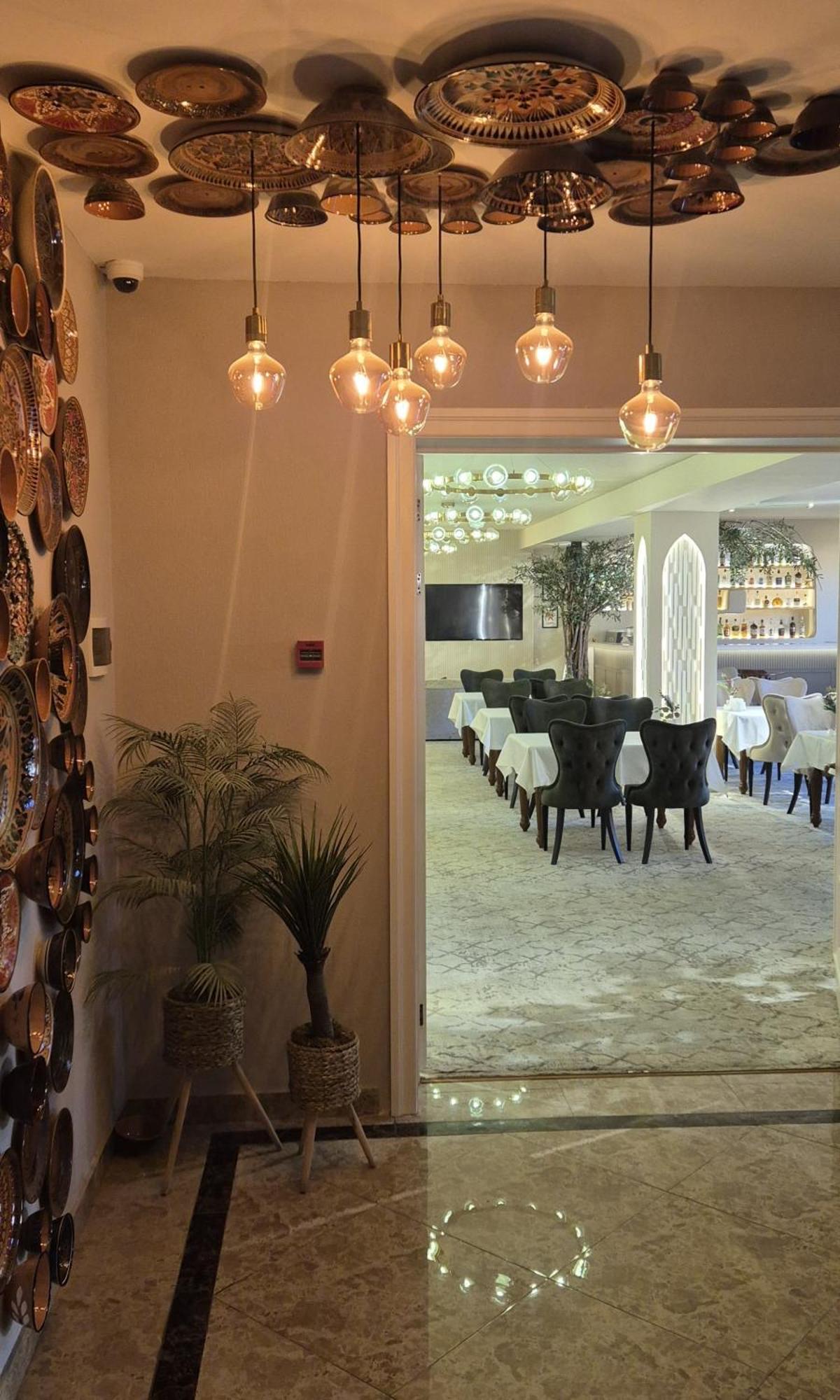 סמרקנד Emirhan Hotel מראה חיצוני תמונה