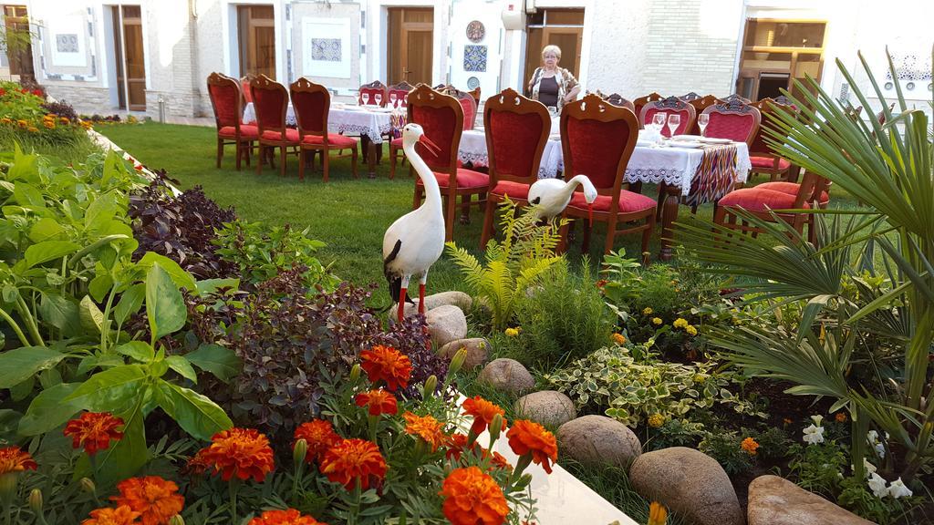 סמרקנד Emirhan Hotel מראה חיצוני תמונה
